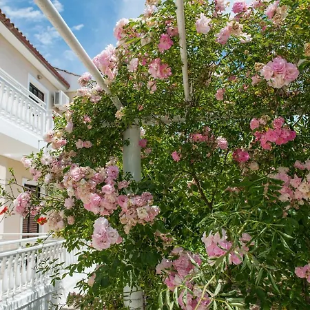 Apartamento Christos *